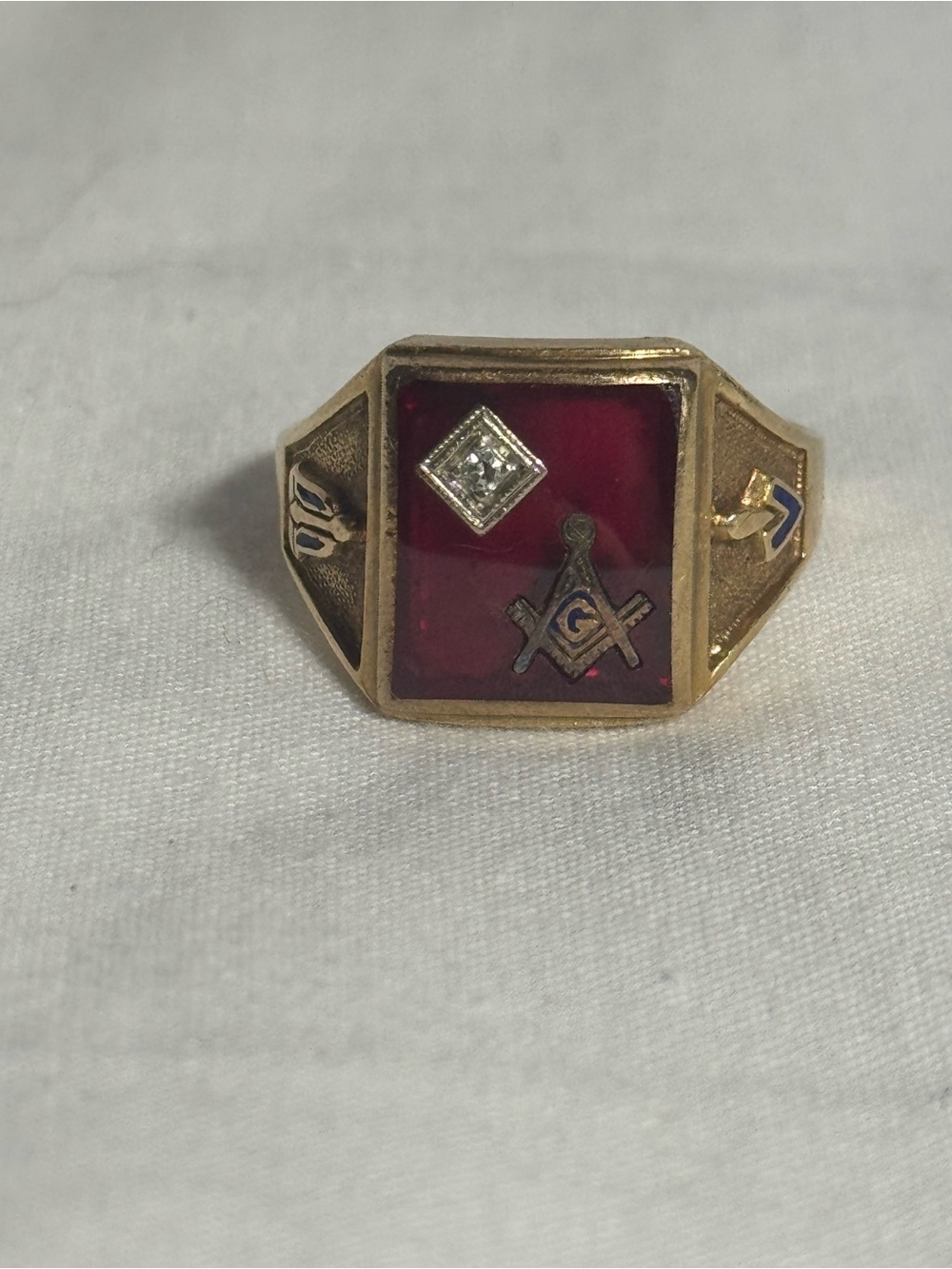 Gothic Masonic Ring Size 12.75 Diamond Accent 12 Grams 10K Gold Vintage Enamel